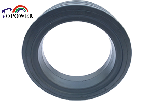 1577936081743107.jpg 16X5X12 tire.jpg