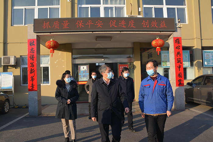 公司大门口照片 700.png